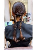 大人のツインテール　タイトヘアお呼ばれヘア黒髪