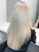 エリーツ(elyts) 【elyts渋谷】ホワイトミルクティー