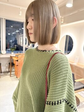 テトラ バイ ネオリーブ 横浜西口店(tetra by neolive) ミルクティーベージュ ブリーチ ダブルカラー 横浜