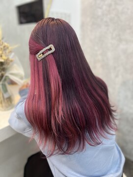 ラビス(Lovis) 黒髪カタログ/ボブルフ/ネビージュ/小顔に見せるヘア/ワンレン