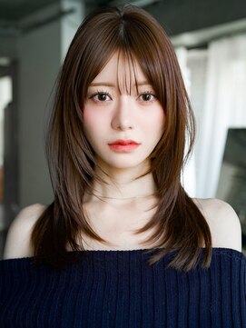 レノラ 本町(LENORA) ☆フェミニンロング大人かわいいぱっつん前髪レイヤーカット小顔