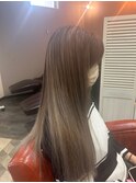 エアタッチ×バレイヤージュカラー　ナチュラル仕上げ