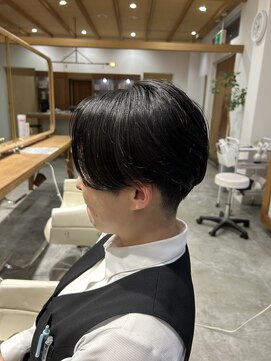 フラム(fulam) 刈り上げハンサムショート