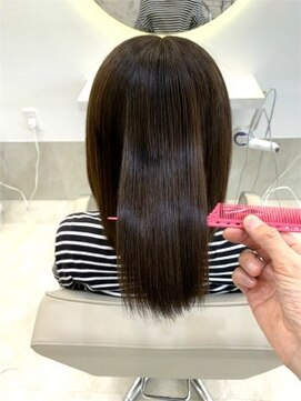 ヘアステージ スプール(HAIRSTAGE SPOOL) 美髪矯正ネオメテオストレート 髪質改善
