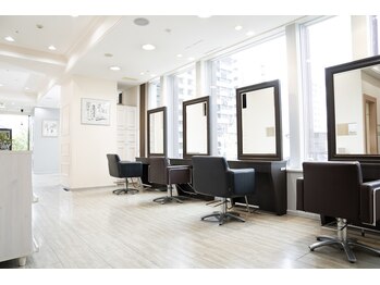 VISAGE Quon【ヴィサージュ　クオン】