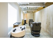 移動なく全ての施術が完結する完全個室で過ごせる