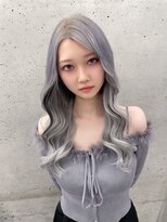 シイム(CYM)&nbsp;ハイトーンシルバーアッシュ/デザインカラー/レイヤーカット