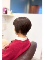 ヘアー グリーン(hair green)&nbsp;首元すっきり上品シルエット大人ショートヘア