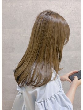 コワフュールトーリ フジグラン店(COIFFURE TORI) 柔らかベージュ×艶髪セミロング