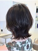ミディアムヘア毛先パーマことりベージュ黒髪ウォーターフォール