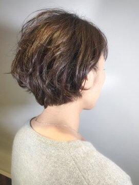 ビアンコ(BlANCO) 【BLANCO】簡単アレンジショート(AKANE)