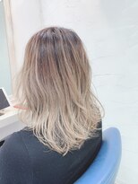 ウーロス(uros.)&nbsp;グラデーション☆ミディアム