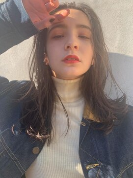 ナル(nalu.) ミディアムレイヤー / くすみベージュ