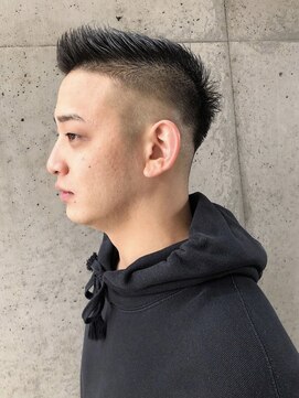 ハイブ 金沢(Hive) バーバーフェードスキンフェード短髪刈り上げ