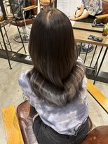 ロロネー 梅田(Lolonois) 【Lolonois梅田】波うつ見られ髪