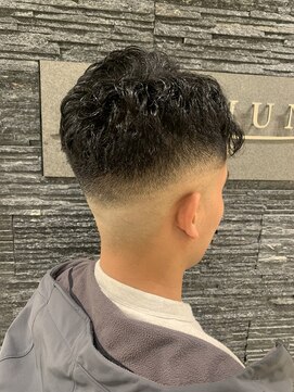 プレミアムバーバー 新宿店(PREMIUM BARBER produce by HIRO GINZA) フェードスタイル
