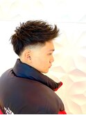 黒髪短髪/スキンフェード/ジェットモヒカン風スタイル