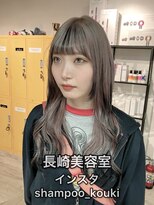 コワファースト長崎シャンプーボーイ 2nd(COIFF1RST 長崎 SHAMPOO BOY)&nbsp;長崎 ケアブリーチ 韓国デザイン ホワイトグレージュ 落ちる黒