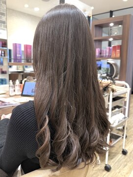 ヴィサージュ ユニール(VISAGE unir) 【泉 果穂】ゆるっとコテ巻き風パーマ♪