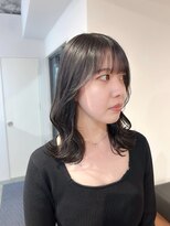 シー.(SHE.)&nbsp;【SHE.】レイヤーカット/暗髪/グレージュ/ブリーチなしカラー
