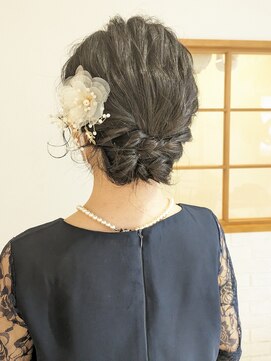 リリィ ヘアデザイン(LiLy hair design) LiLy hair ボブシニヨンアレンジ