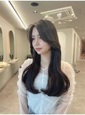 市野瀬裕奈/博多韓国ヘア/センター分け/レイヤー/暗めカラー