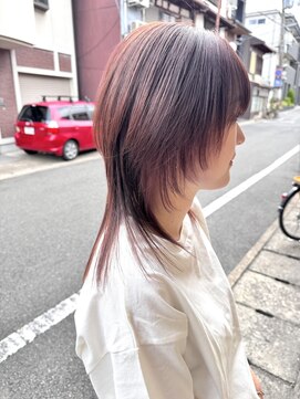 ルーナヘアー(LUNA hair) おしゃれウルフ×レイヤーカット×前髪あり×ピンクブラウン20代