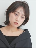 くびれボブ×シースルーバングで大人フェミニンに小顔見せ◎