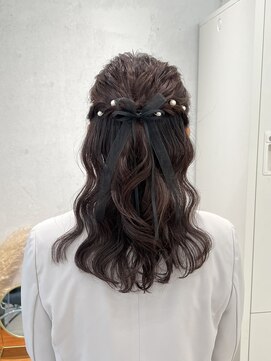 ローウェ 渋谷(Louwe) ハーフアップアレンジ【Louwe 渋谷 mitsuki】