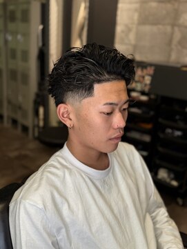 フランクスバーバーリベラルド 横浜(FRANK'S BARBER LIBERALD) MEN’S HAIR/ハイテーパーフェード　H