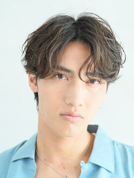 フィフス(fifth) 原宿緩めシャドウパーマ微分けセンターパートビジネスヘアfifth