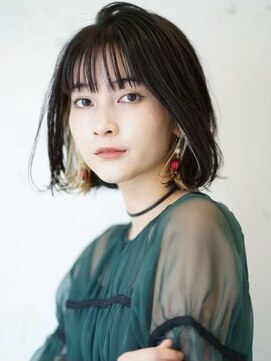 ロミー 本厚木(ROMMY.) 大人ボブインナーカラー☆黒髪ブリーチ前髪あり☆20代～50代