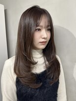 ジーナ 梅田(Zina) 艶レイヤーカット×ナチュラルブラウン【Zina梅田】