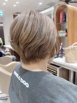 ピークアブー アヴェダ ギンザシックス(PEEK-A-BOO AVEDA GINZASIX)&nbsp;白髪ぼかし 明るめベージュレイヤー 柔らかく透明感カラー◆