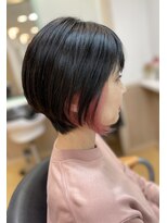 カット クラブ 大人のイヤリングカラー