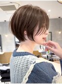 大人美人ショートボブ/白髪ぼかしハイライト