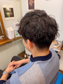 アストロ デザイン オブ ヘアー(ASTRO design of hair) メンズヘア/スキンフェード/コンマヘア/アップバング/ツーブロッ