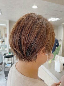ホワイトストーン WHITE STONE 熊本 コンパクトショート 簡単スタイリング30代40代ヘアスタイル