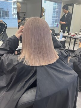 ペレ 渋谷(PELE) 切りっぱなしボブ/エアリーロング/美髪/ピンクブラウン/渋谷