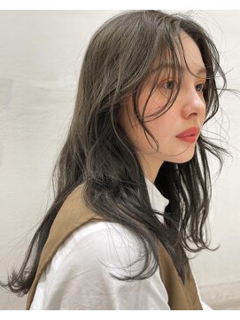 バイオレット ナゴヤ(Violet Nagoya) ふわっとレイヤーカット パーマ風レイヤー ニュアンスヘア