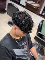 グルーマーズトウキョウ(GROOMER/S TOKYO)&nbsp;【HOMME HAIR 稲田】 スペインカール フェード スタイル