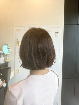 ローレン(LOREM) 大人可愛いモテ髪/大人ナチュラル/ショートボブ/切りっぱなし