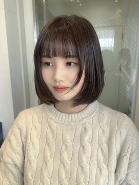 ソピ バイ インビテーション(sopi by invitation) ボブ フェイスレイヤー ぱっつん前髪 内巻きボブ ピンクブラウン