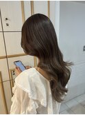 透け感アッシュベージュ×韓国ヘア