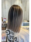  バレイヤージュグレージュハイライトダブルカラーケアブリーチ