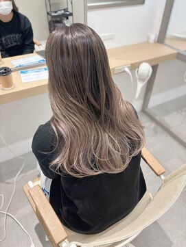 モリオフロムロンドン 大宮店(morio from London) 【坪井】エアタッチ×ミルクティー