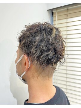 ラピスタ 池袋(Lapista) 韓国ヘアレイヤーカットダブルハイライトカラー【Lapista池袋】