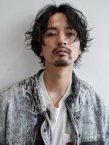 ライラ(Lyla)&nbsp;無造作質感グランジウェーブ前上がりミディ