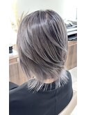 シルバーグレーレイヤーウルフバレイヤージュ