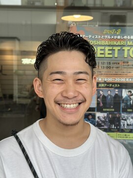 スウェル 船橋店(Swell) リバースセンターパート/ニュアンスパーマ/ダウンバング/船橋